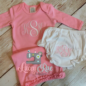 Custom Personalized Monogrammed Baby set, Gown and Bib, Baby Gift Set